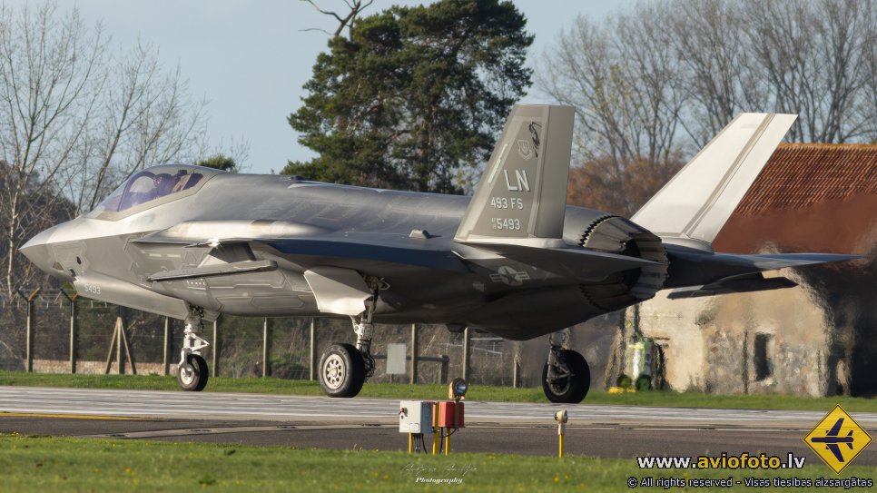 AviofotoLv's tweet image. USA Air Force  - Lockheed Martin F-35A Lightning II (© Gustavs Gailitis) - aviofoto.lv/40683 #aviofotolv