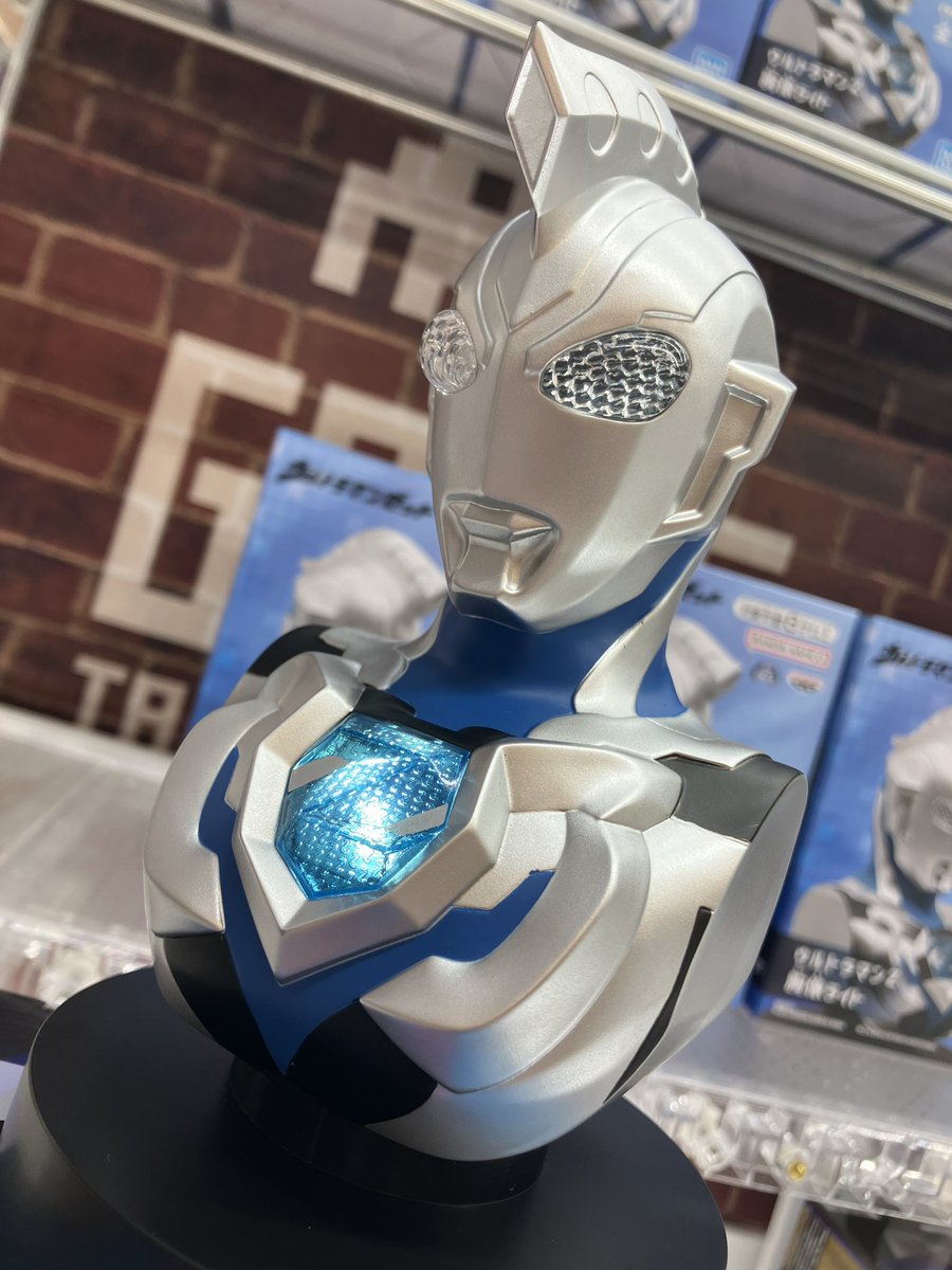 ウルトラマンZ胸像ライト】 入荷致しました🌟 ウルトラマンシリーズ