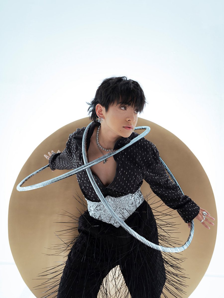 Official_ALAMAT's tweet photo. ALAMAT DESTINO 
solo photos - Purok Singko, Tomas

Photographed by Shaira Luna 
Hair and Make-up by Bhads Castor 
Styled by Lynus 
Assisted by Jasper, Cha, and Gen 
Set pieces by Edgar Nanagad Parado 

#ALAMATDestino https://t.co/U1o0FawuNI