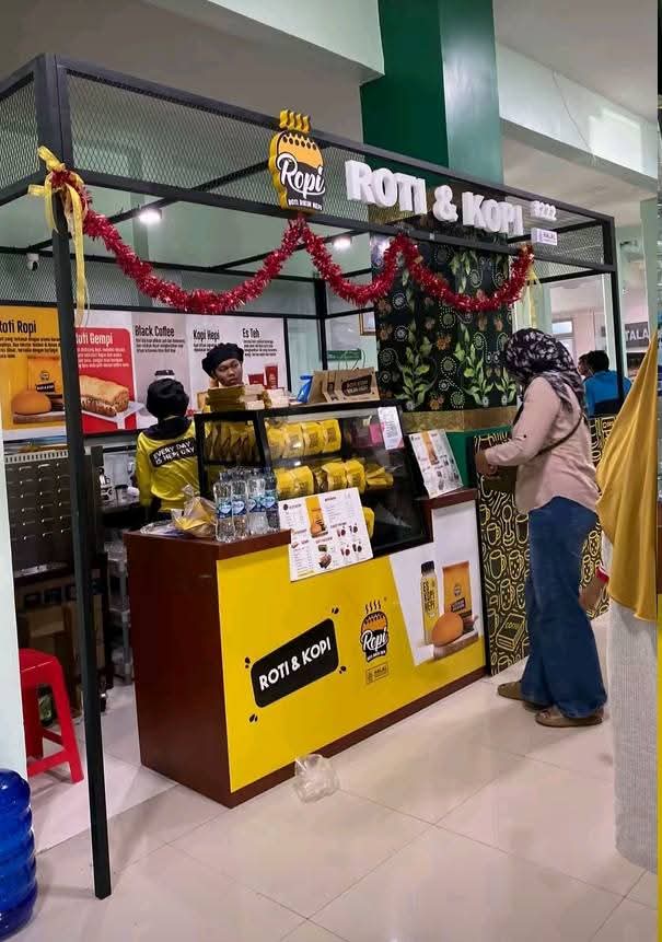 Sitoneizer's tweet image. Suasana di RSUD Ajibarang kabupaten Banyumas, foto credit to Aisna P.