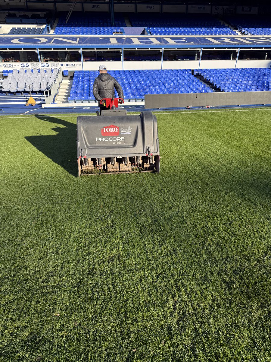 Chris Long tweet media