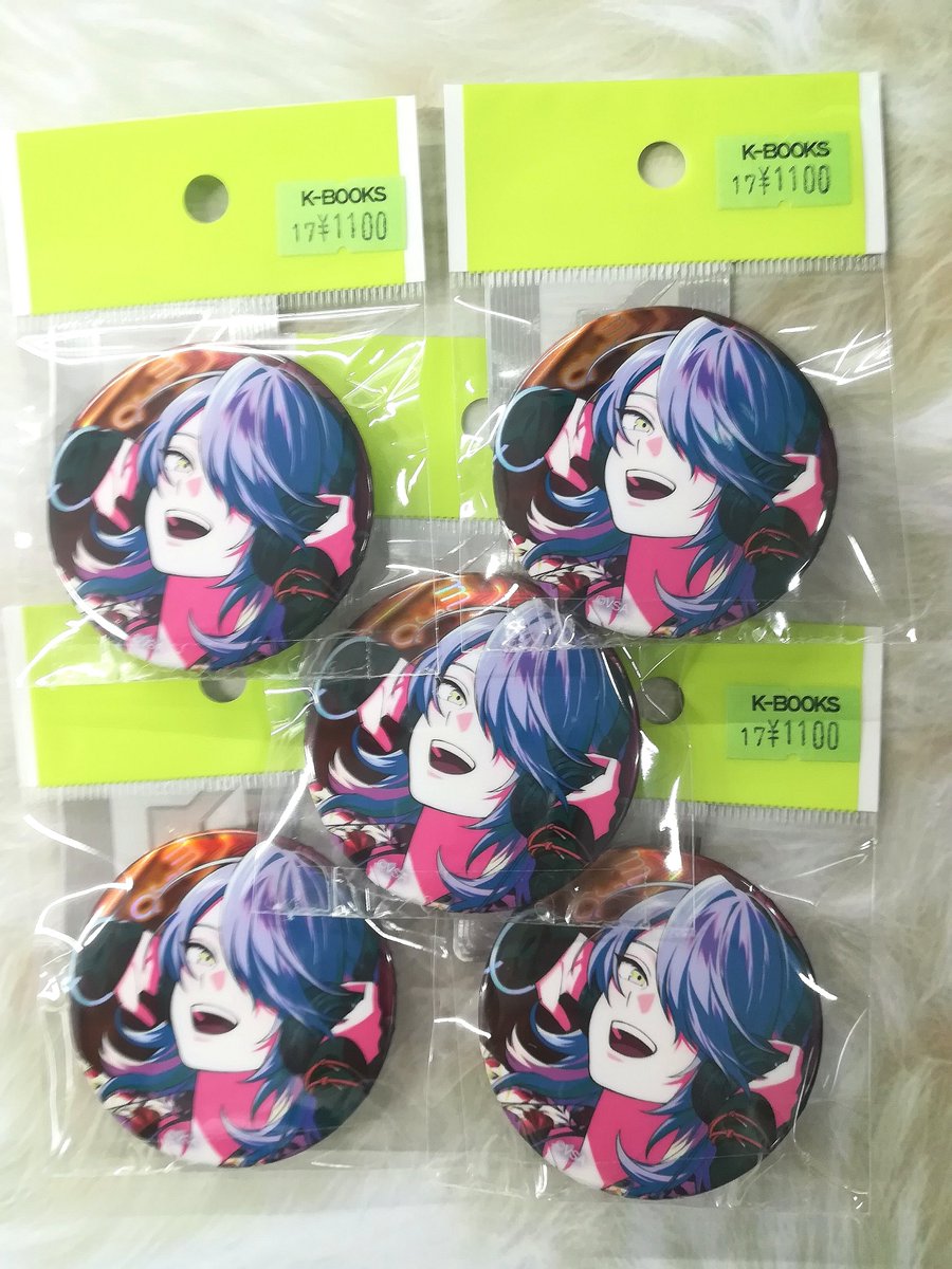 入荷情報】 『VS AMBIVALENZ』 ◇half anniversary ホロ缶バッジ