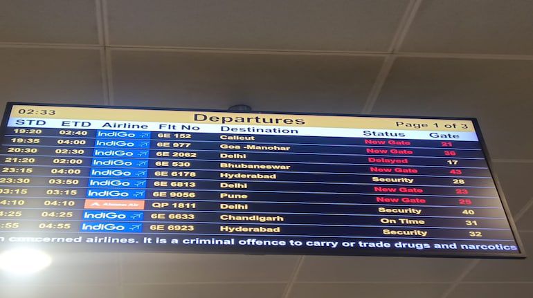 PatelGroupINC's tweet photo. IndiGo faces major flight cancellations across India due to crew shortages, affecting key hubs like Delhi, Mumbai &amp; Hyderabad. Travellers left stranded nationwide.
#IndiGo #Flights #Delays https://t.co/WM6oh9ZPUP