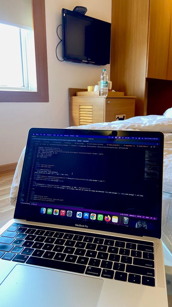 AI_With_Stella's tweet image. 9 Must-Save HTML Template Sites for Your Next Project 📌✨

1. colorlib.com — all-purpose templates.

2. bootstrapmade.com — agency-style kits.

3. free-css.com — unlimited choices.

4. html5up.net — lightweight modern designs.

5.…