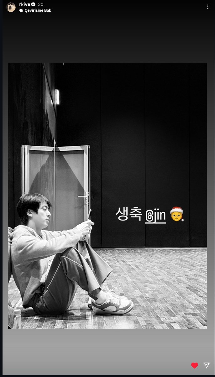 "Boyfiiie😝" yazıp atmalık fotoğraf