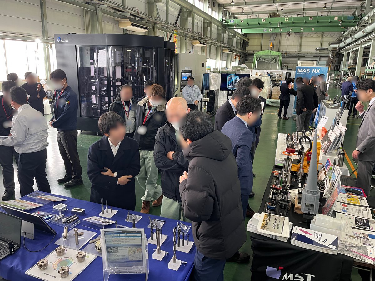 makinomilling's tweet photo. ━━━━━━━━━━━━━━━━━

12/4（木）～5（金）
自働化＆部品加工技術
プライベートショー 開催中！

📍株式会社エツキ 様

━━━━━━━━━━━━━━━━━

会場の様子をお届け📸
#MAKINO https://t.co/XDXUqUufpV