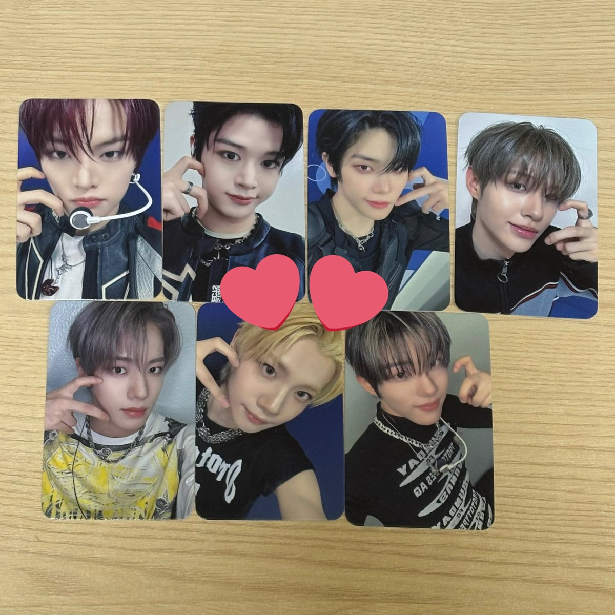 awsedr0210's tweet photo. 클유아 쇼케이스 비트로드 포카 교환

저: 비트로드 1세트
님: 에버라인 1세트
(세트가 어려울 시 장여준 포함 가능)

https://t.co/m7CNZjpRcy

전민욱 마징시앙 장여준 김성민 송승호 사쿠라다 켄신 서경배 에버라인 비트로드 쇼케 공방 미공��� 특전 cye everline beatroad showcase X SOB https://t.co/i6u0Vfi0dS