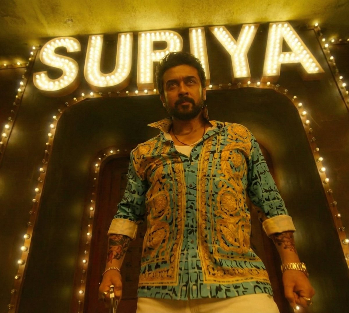 குருவியார் tweet media