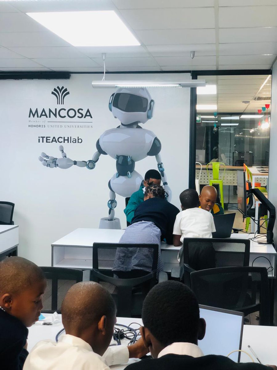 scienceceoacade's tweet image. Coding and robotics open the door to problem-solving, creativity, and future-ready skills. Let’s empower young minds to build, design, and innovate one line of code at a time.
  #STEM  #éducation #codingclasses  #Robotics  #scienceceoacademy #10yearsofstemexcellence