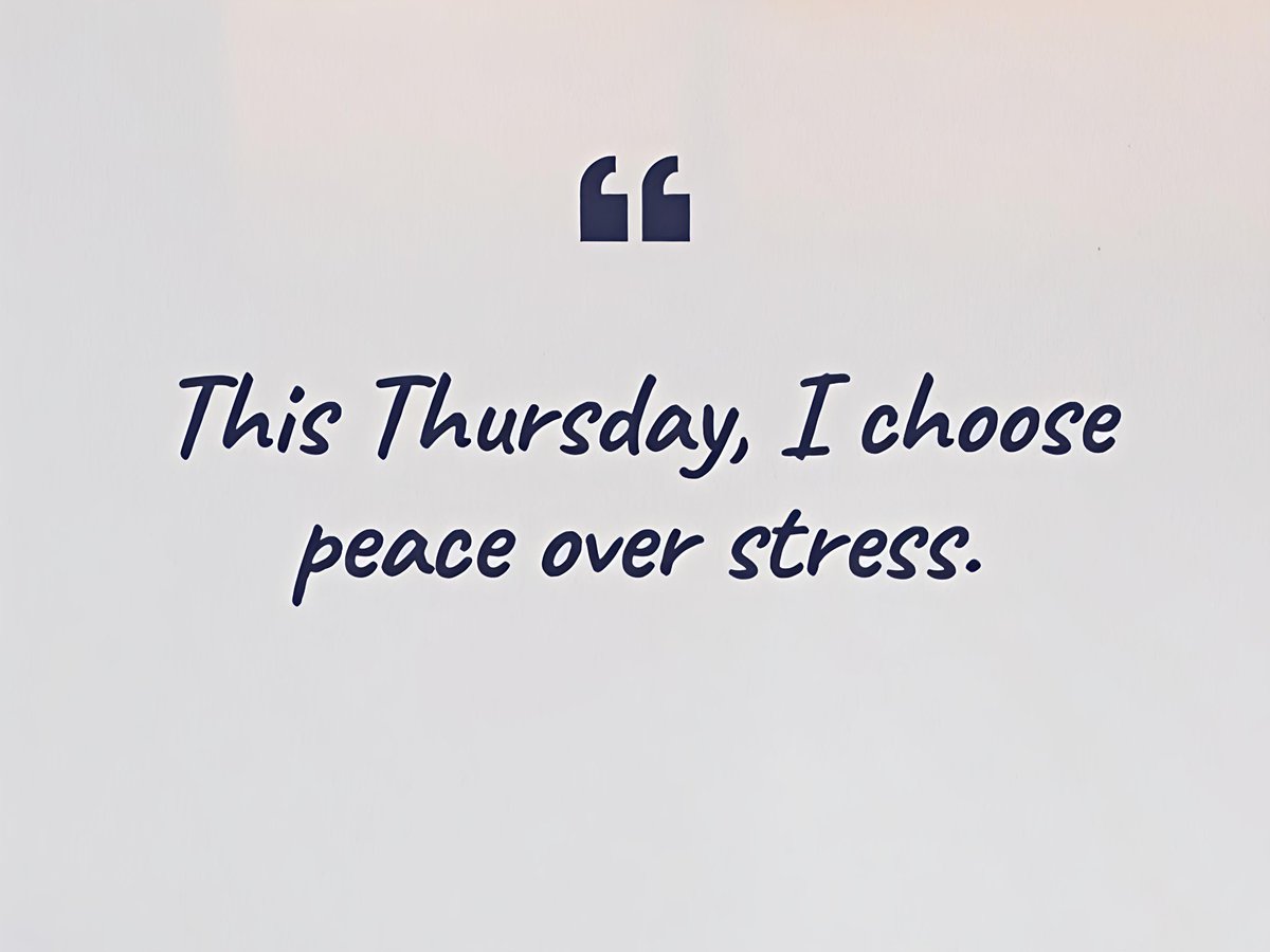 UrsTrueTwilight's tweet image. Happy Thursday ❤️❤️