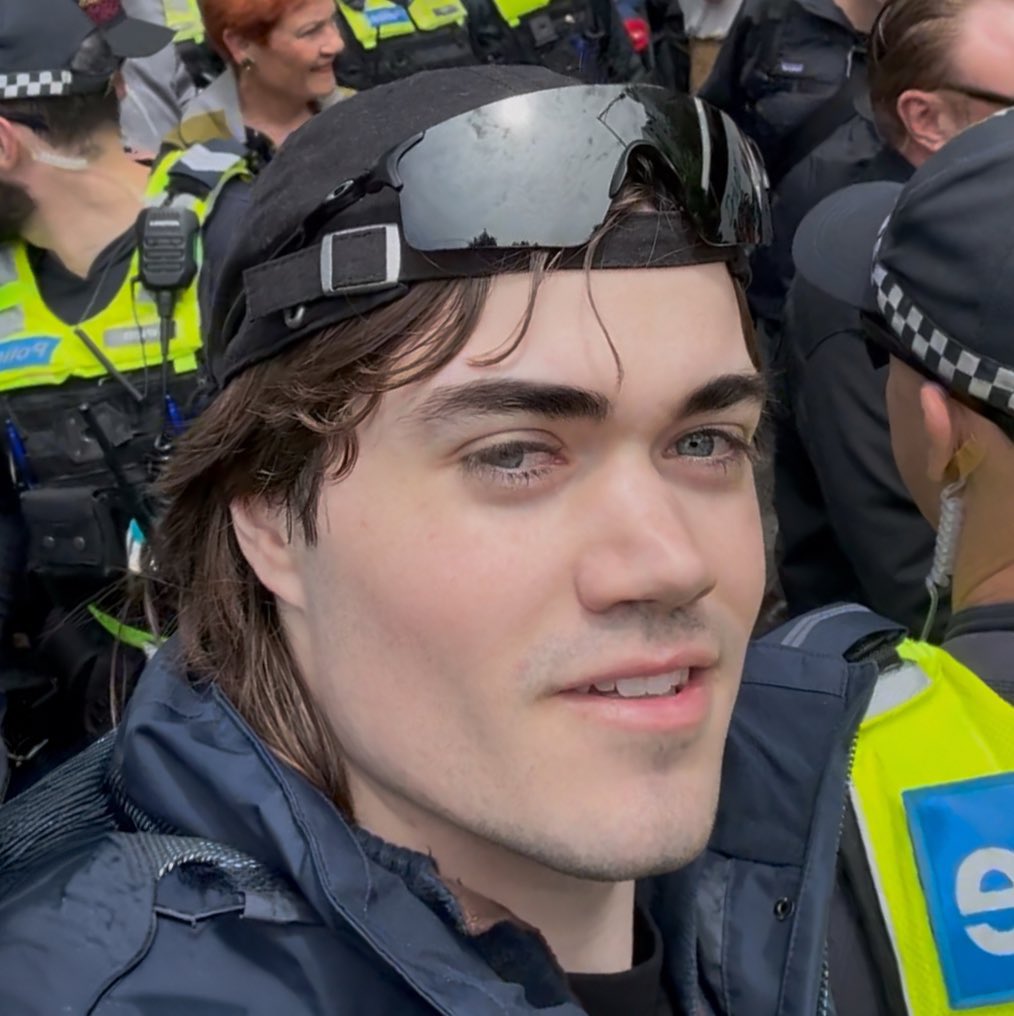 r3tarddownunder's tweet image. NOT a retard @aus_pill