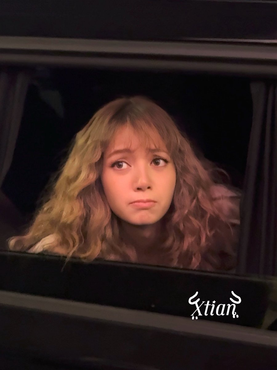 gaojingyang6's tweet image. 251203 🇰🇷lv플랫폼 활동

아무리 추워도 가치가 있다！！

#BLACKPINK #블랙핑크 
#LISA #리사 #ลิซ่า #ลลิษา #ラリサ