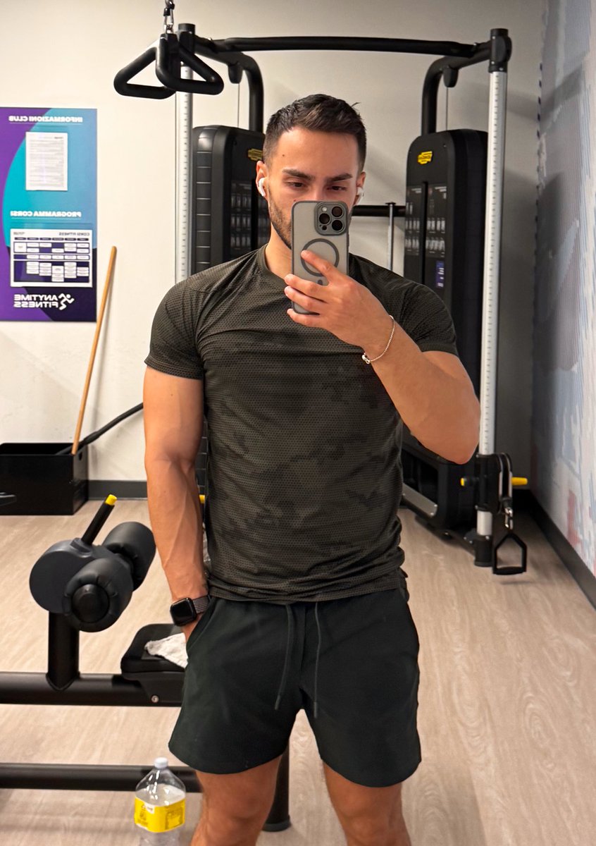 willsible's tweet image. 👋👋