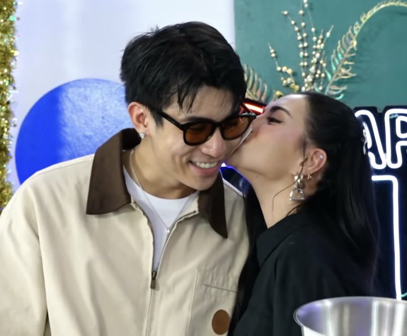 formikbrenty's tweet photo. the way they got so comfortable with each other THIS close??? something definitely happened during their hk trip https://t.co/WzD2uQE8nv