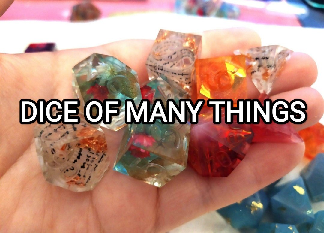 HijaDeTabernero's tweet image. 🎲SORTEO🎲
Doble sorteo navideño de un par de bolsitas de dados sorpresa artesanales, tanto aquí como en Bluesky.
Para participar es fácil:
- Sígueme @HijaDeTabernero
- RT y like a este post ♥️
El sorteo se hará el 25 de diciembre.
¡Mucha suerte! 🍀