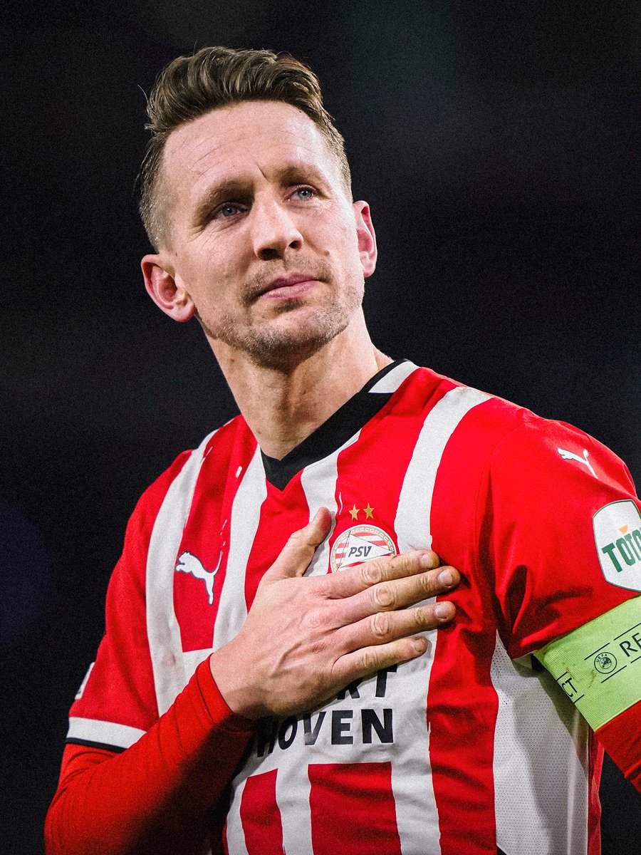 PSV's tweet photo. Come back stronger, Luuk ❤️ https://t.co/NOh4lVd0E1
