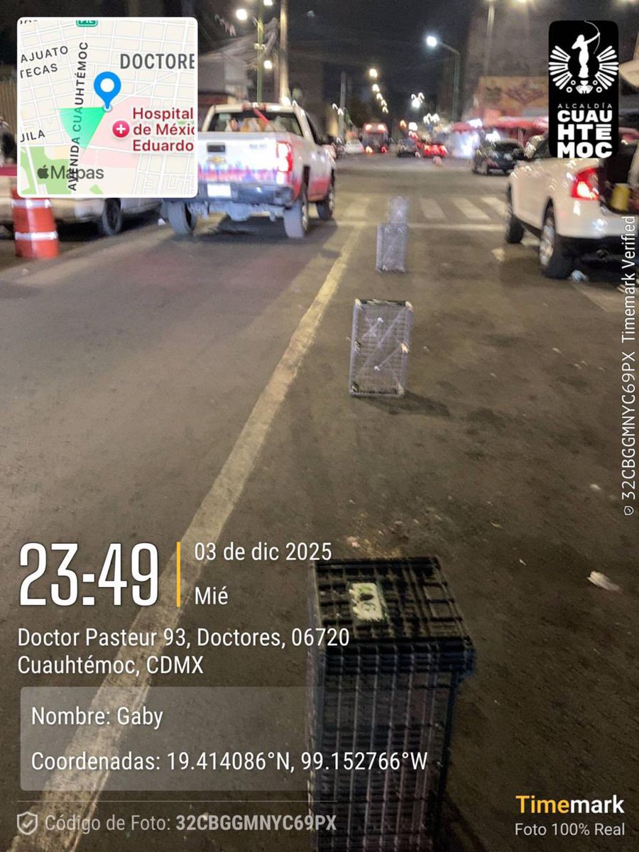 La #BrigadaNocturna no se detiene.
Mientras las vecinas y vecinos descansan, seguimos en las calles retirando aparta-lugares para que todos puedan transitar libremente.

Estas acciones responden al compromiso de la Alcaldesa <a href="/AlessandraRdlv/">Alessandra Rojo de la Vega</a> de mantener una Cuauhtémoc ordenada y