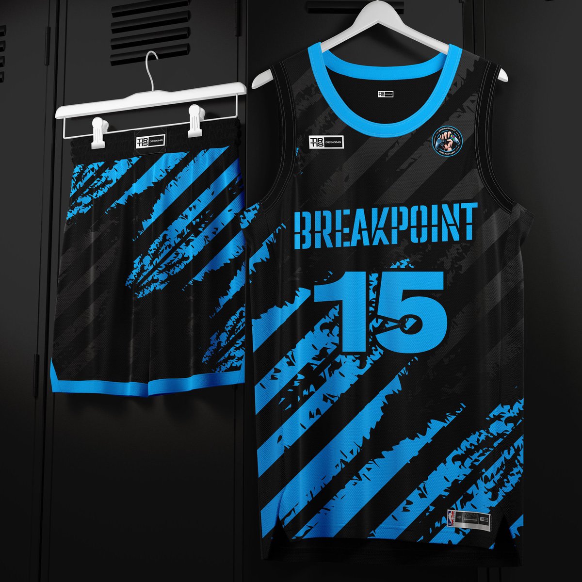 Breakpoint2k's tweet image. Please welcome our roster for the next @KW5_EU byot winter season:
Pg: @IIYAN1R31II 
Sg: @therealtirtis 
Sf: @mano_18ttv 
Pf: @llMoodyIl 
C:  @KuzuBtw 
6 man: @MoGeneraI 
And thanks for @therealtirtis for our jerseys and the logo🫶💙🤍