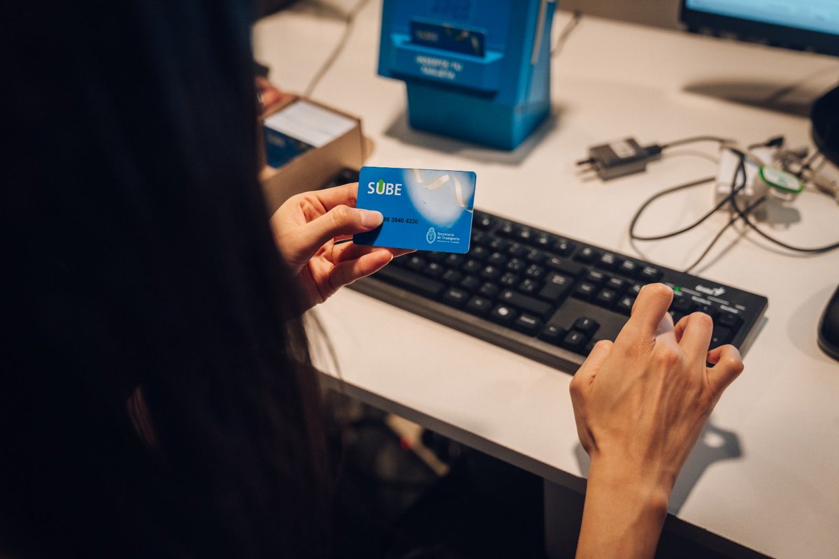 🚍 SUBE: este fin de semana largo podes retirar la tarjeta en el Palacio 6 de Julio.

La atención será el sábado 6 y lunes 8 de diciembre, de 08 a 16 horas.