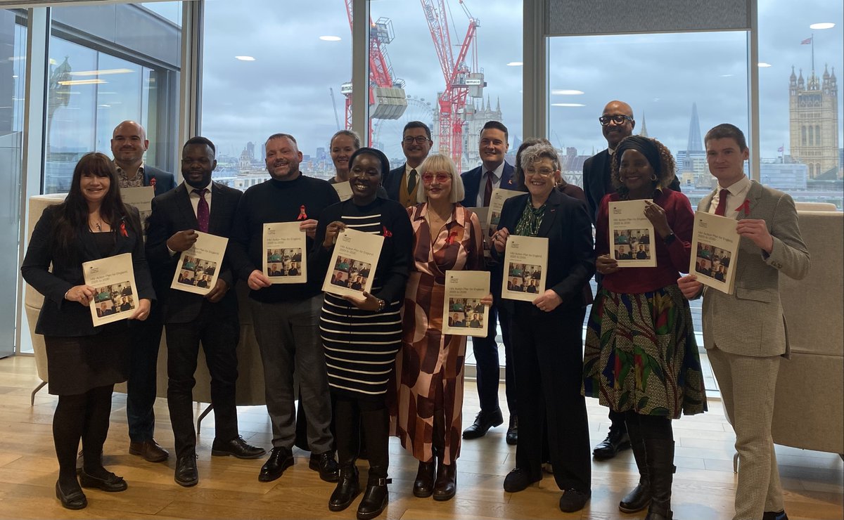 NAT_AIDS_Trust's tweet image. Fantastic to attend #WorldAIDSDay HIV Action Plan roundtable with @AshleyDalton_MP &amp;amp; @wesstreeting.

Joined by people with lived experience of HIV and key  sector partners, we shared the next steps needed to end #HIV transmission by 2030.

We have a new plan – now we need action.
