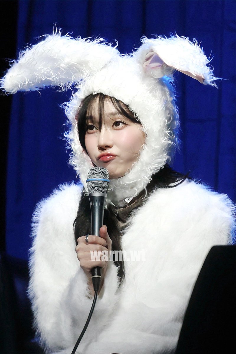 warmwinter01_'s tweet photo. 251203 ㅎ‸ㅎ

#aespa #WINTER 
#윈터 #에스파 https://t.co/TaP9XkU9BF