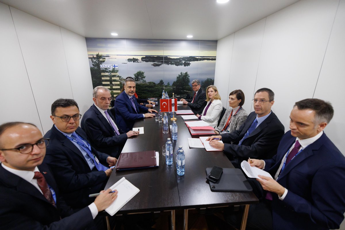 Minister of Foreign Affairs <a href="/HakanFidan/">Hakan Fidan</a> met with Beate Meinl-Reisinger, Minister of Foreign Affairs of Austria, on the margins of the 32nd Ministerial Council Meeting of the OSCE, in Vienna.