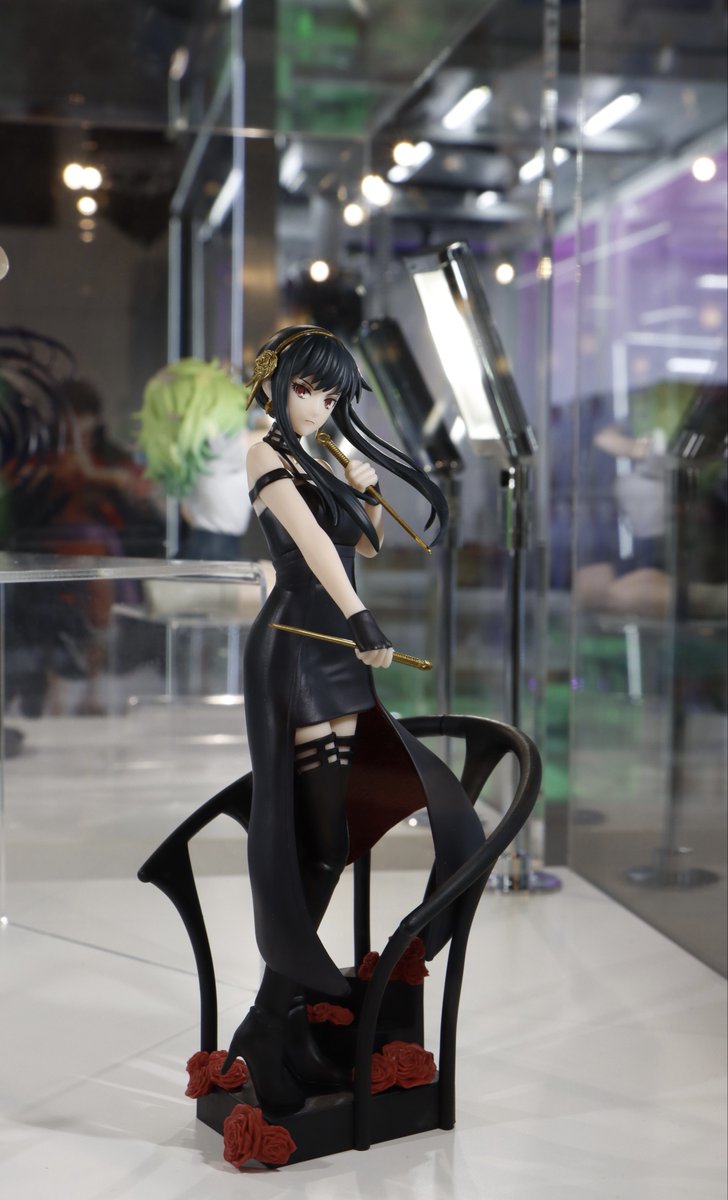 【特別価格】 フェアリーオブディクショナリーオブジェ(定価32000円) SPY×FAMILY DXF-ヨル・フォージャー-rose flower 2025年12月11日（木