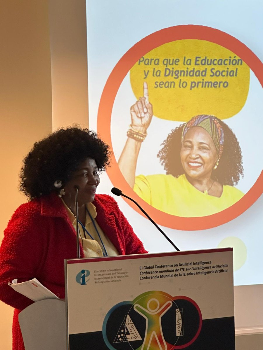 fecode's tweet image. En Bruselas, Fecode presente con nuestra Ejecutiva y Vicepresidenta Regional de la IEAL, Isabel Olaya Cuero, quien se encuentra participando en la Conferencia Mundial sobre la IA, la educación y la docencia, con el tema la IA en el Aula Hoy, en representación de la @intEducacion