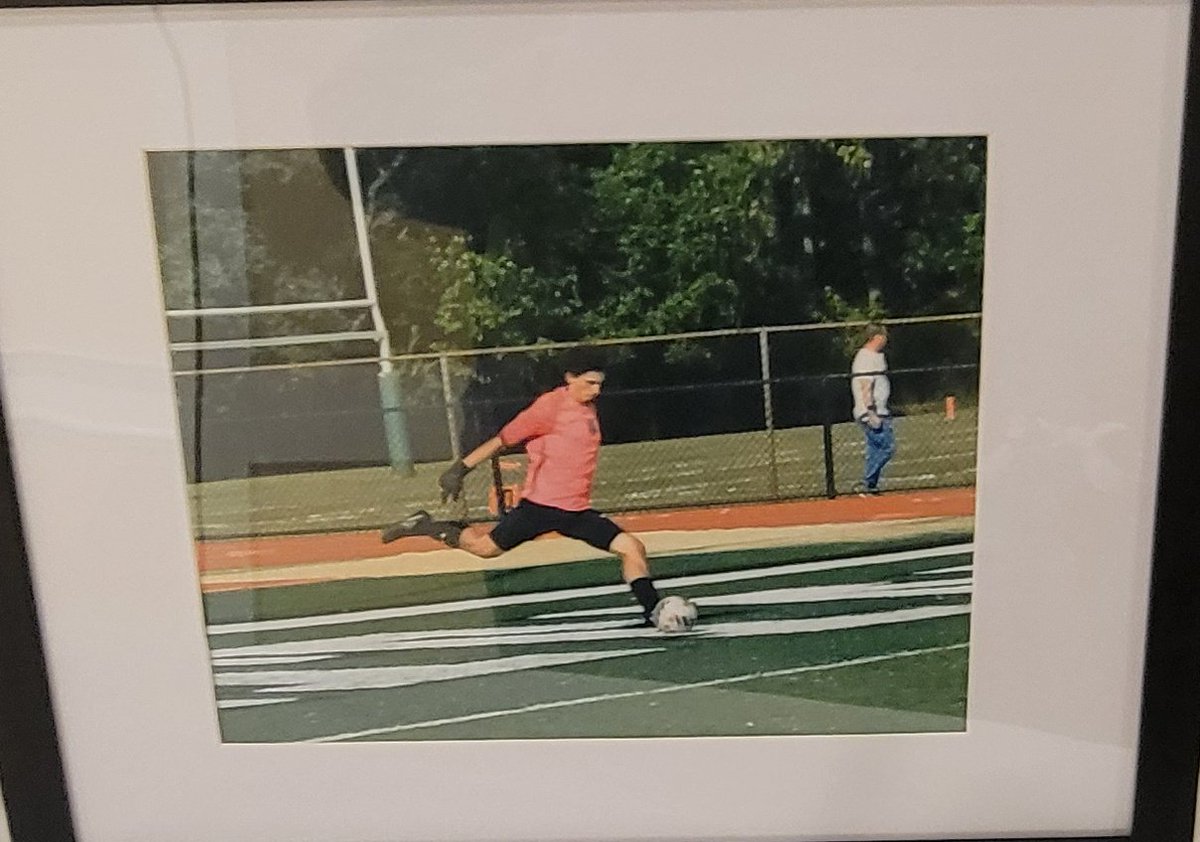 KayRed04's tweet image. Bittersweet night at our last Raritan soccer banquet.  Ending the night with the Rocket Shield Award was the perfect finale. So proud of Dylan. ⚽️
@RaritanSoccer
@HazletProud