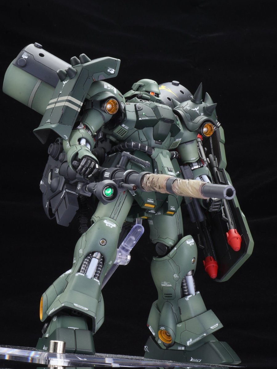 今年造った最高傑作で2025年を振り返る HGギラ・ドーガ重装備仕様かな