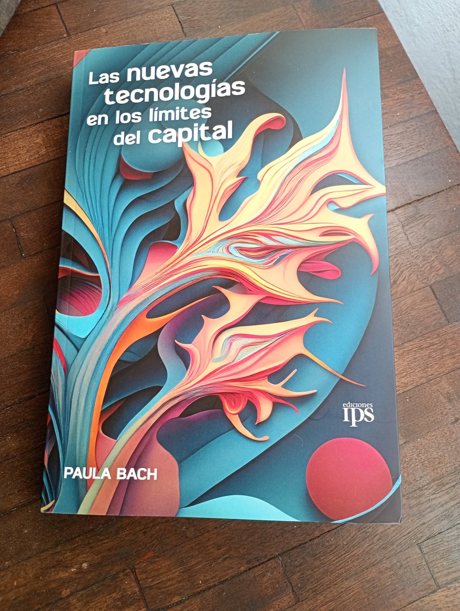Años acompañando a <a href="/PaulaBach3/">Paula Bach</a> en este laburazo, y salió de imprenta justo para mi cumpleaños. El mejor regalo