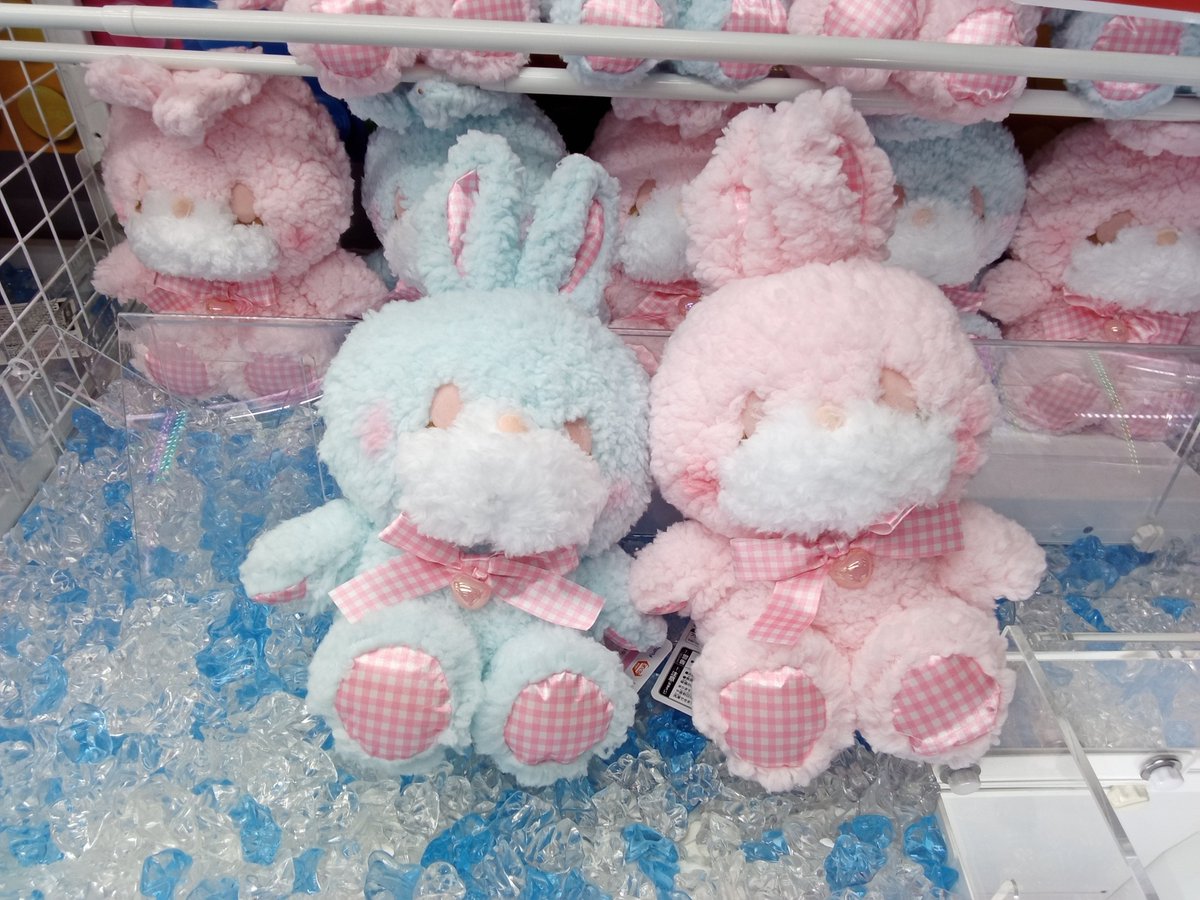 プライズ情報】 ☆ﾗｳﾝﾄﾞﾜﾝ限定☆Kushurme おすわりマスコット/おすわり