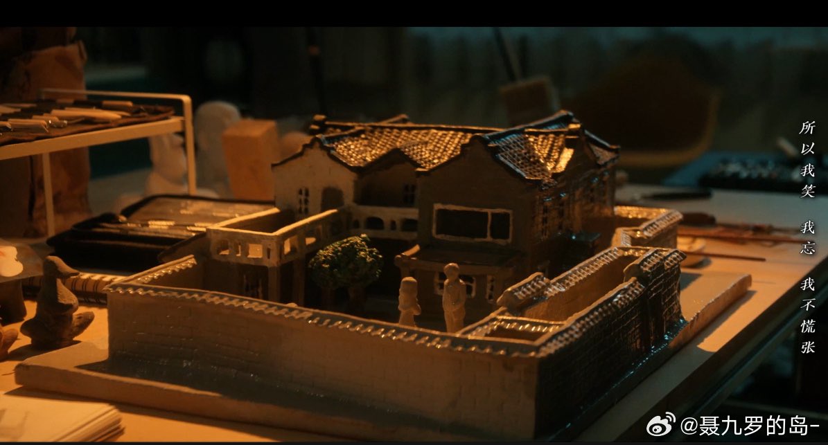 ชอบรูปนี้จัง ดูละอบอุ่น เหมือนเป็นการบอกว่าไม่ว่าจะไปที่ไหนมาก็มีบ้านที่อบอุ่นรอให้กลับมาเสมอ #LoveOnTheTurquoiseLand #ครามพิฆาต