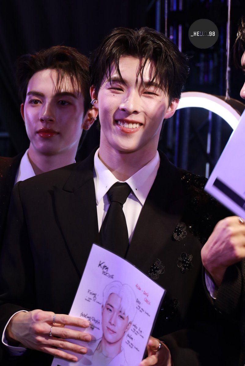 Hello98_th's tweet image. #PROXIEth ในงาน SRICHAND HAUS of BASE ✨🤍

#SRICHANDHausBase
#bROTHERSMUSIC