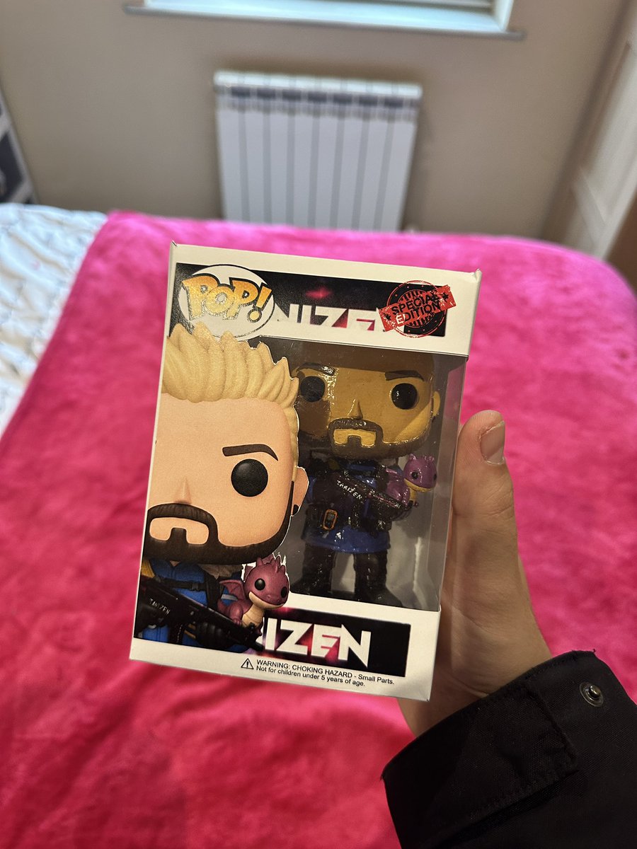 El pedazo de regalazo que me ha hecho mi colega <a href="/TRYTUMASK/">TRYTUM</a> , bueno bueno que locura.

Muchísimas gracias hermano que detallazo con el dragón y todo, diossss.