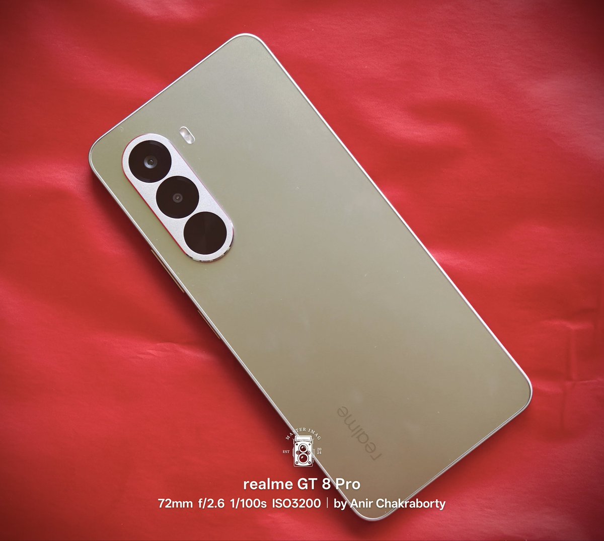 ayon_khan251's tweet image. Realme P4x just launched

Specs Highlights
&amp;gt;6.72&quot; FHD+ LCD, 144Hz
 &amp;gt;50MP + 2MP Dual Rear Camera
&amp;gt;8MP Selfie
&amp;gt;Dimensity 7400 Ultra 4nm
&amp;gt;UFS 3.1 + LPDDR4X
&amp;gt;7000mAh Battery + 45W Fast Charging
 &amp;gt;Model: 6GB + 128GB
 💰 Price: ₹15,999 (₹13,499 after bank offers)
 #RealmeP4X