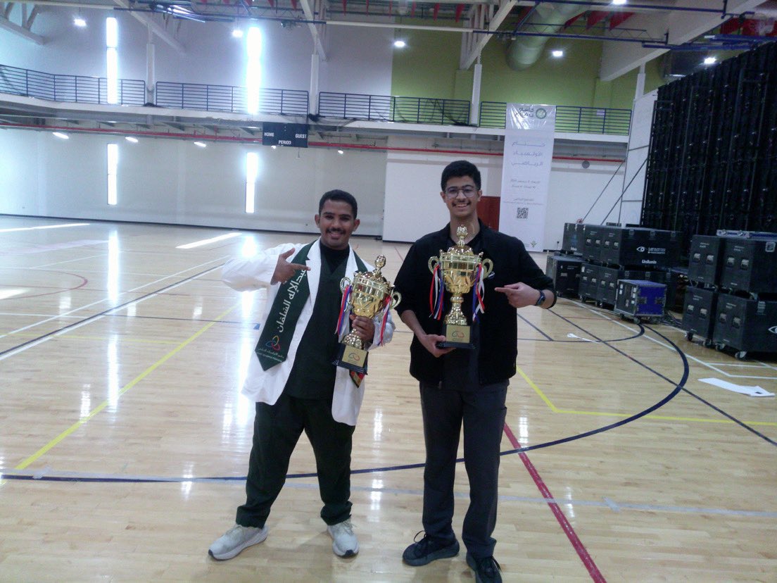 lllap89's tweet image. إنتهت أفضل نسخة للأولمبياد الرياضية ✨

تشرفت بقيادتي لفريق البطولات ولله الحمد، أكثر من 10 ألعاب أولمبية وغير أولمبية وإلكترونية! وأكثر من 400 لاعب ✨

تجربة مثرية والقادم أجمل 👏 #الأولمبياد_الرياضي