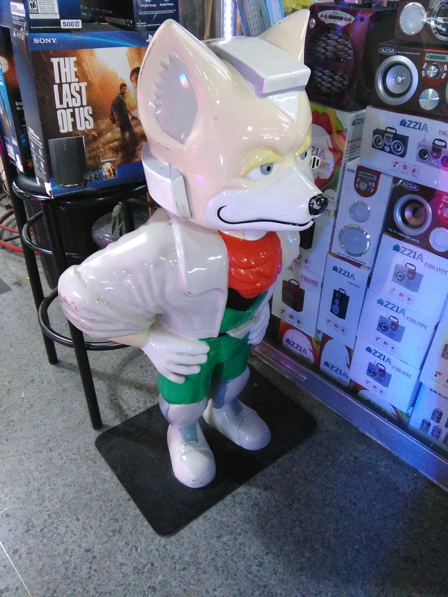 <a href="/ima_1966/">今村孝矢 / Takaya Imamura</a> In Once, Buenos Aires Argentina. December 2017. 
I don't know if it's still there.