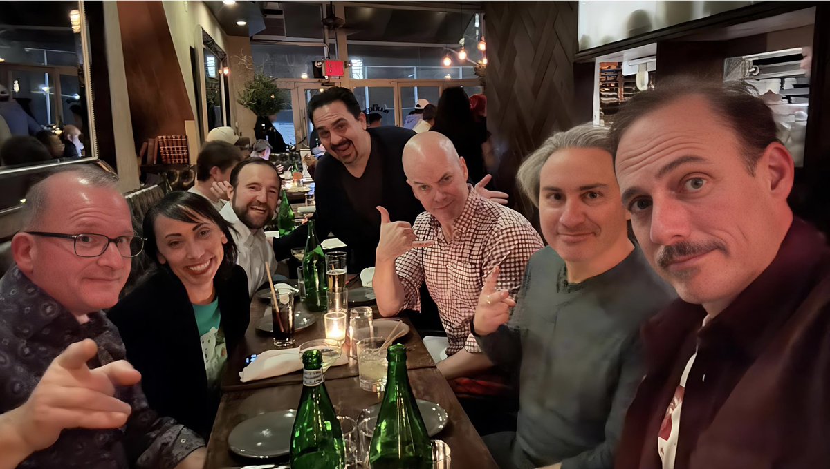 Becky D'Anna tweet media