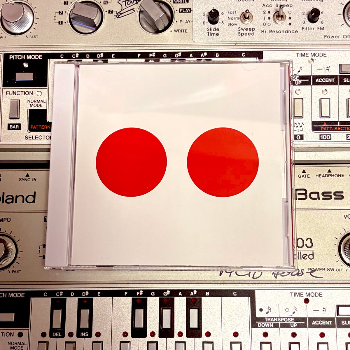 アシッドハウスのコンピレーションは数あれど、これはちょっとマジで他