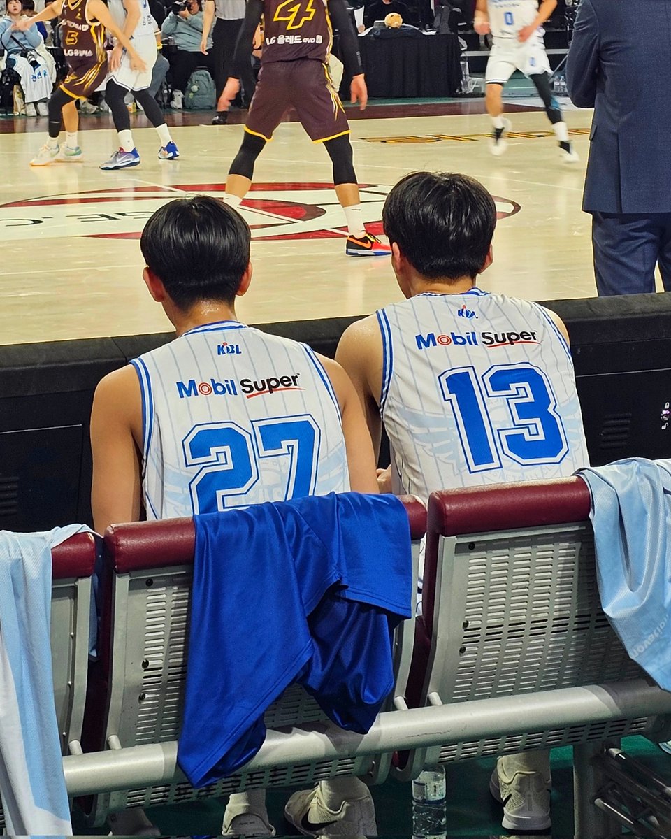 애기들 너무 귀여워 진짜,,,💙