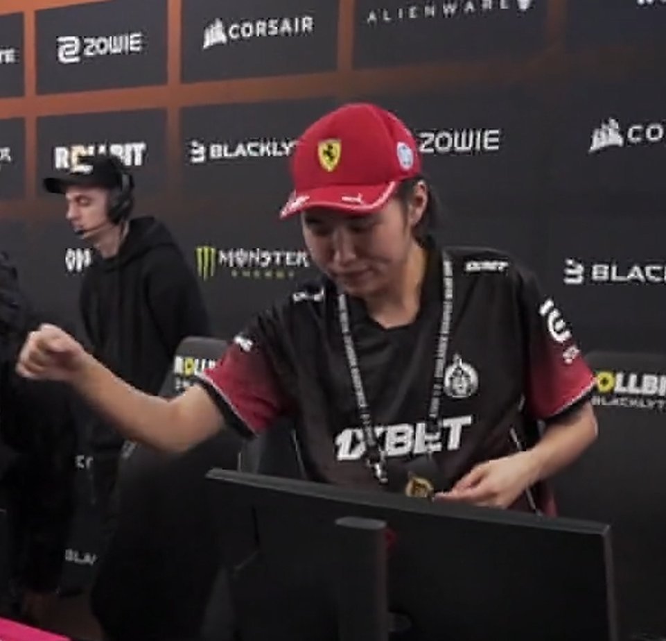 FallingDarragh's tweet image. Now we know why The MongolZ lost.

Next year is their year.