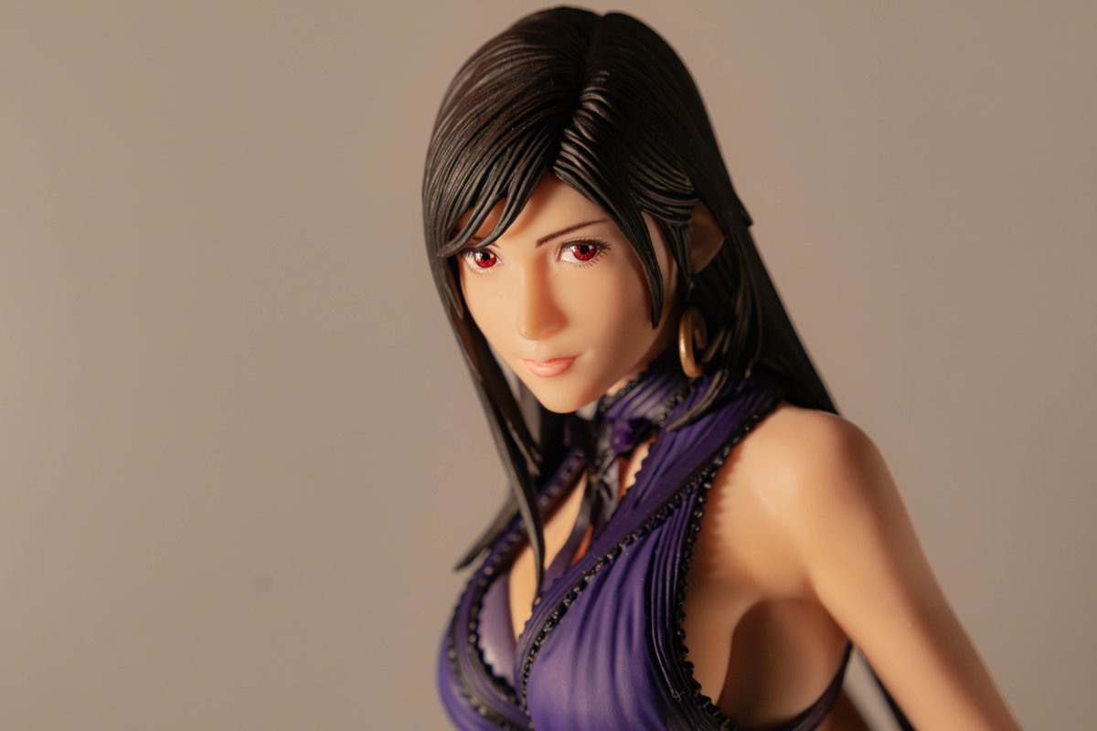 AnikiLockhart's tweet photo. FINAL FANTASY VII REMAKE STATIC ARTS TIFA LOCKHART DRESS VER.

#TifaLockheart #Staticarts https://t.co/77EeWpm2KL