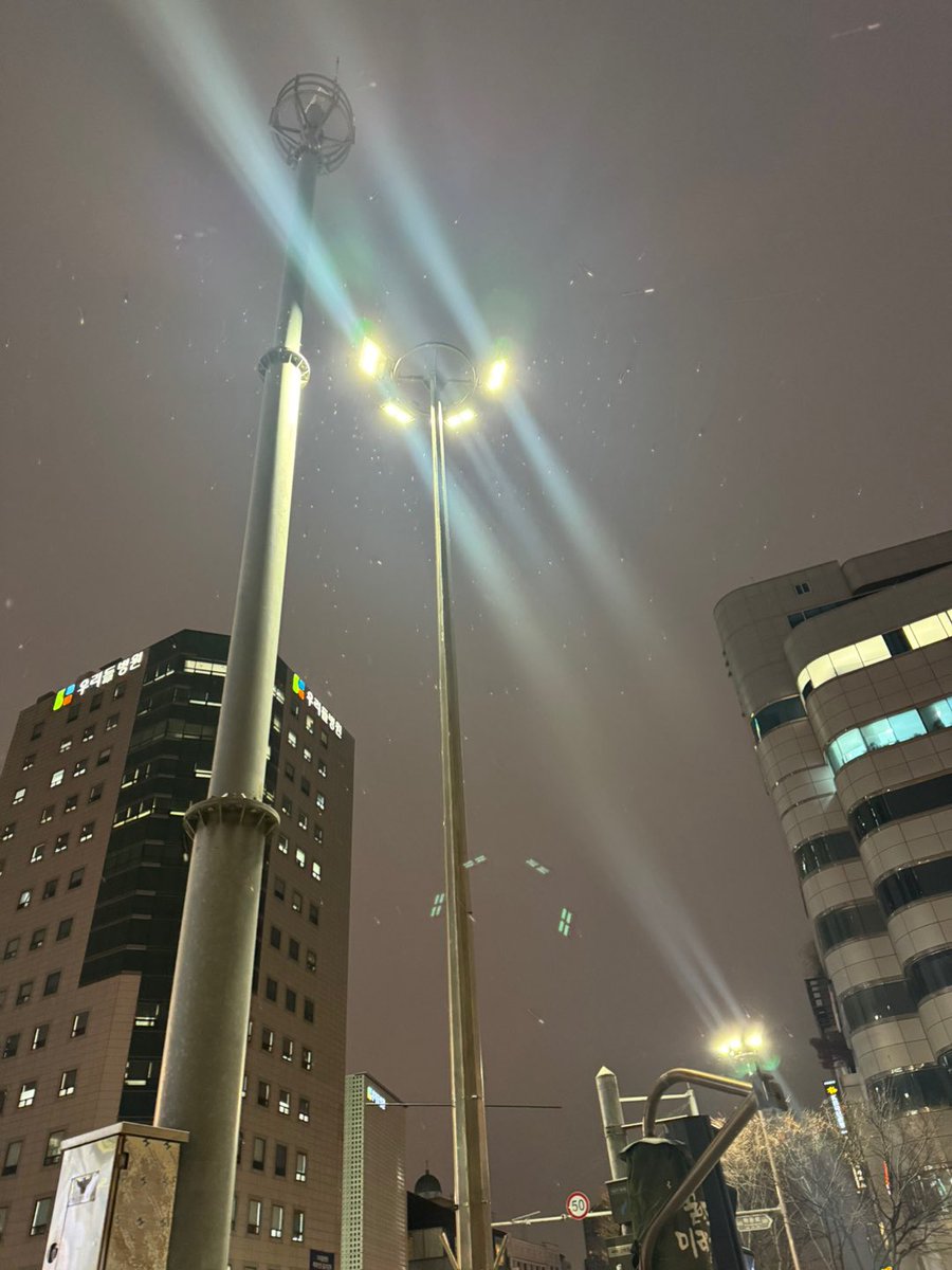 MJ OFFICIAL tweet media