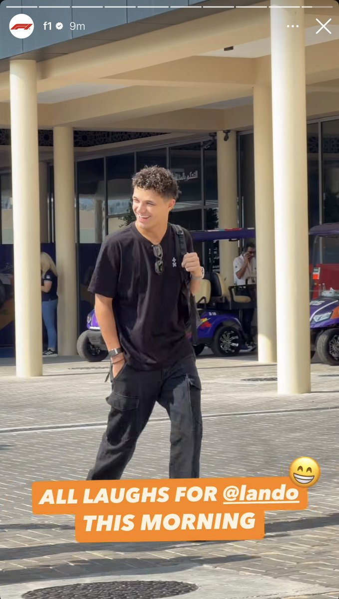 lando norris acting like a full martin garrix superfan with that merch and i’m absolutely here for it 😭