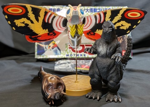 モスラ成虫 奥17/幅36（cm） 箱付 開封済 モスラ幼虫 奥25 ゴジラ（口