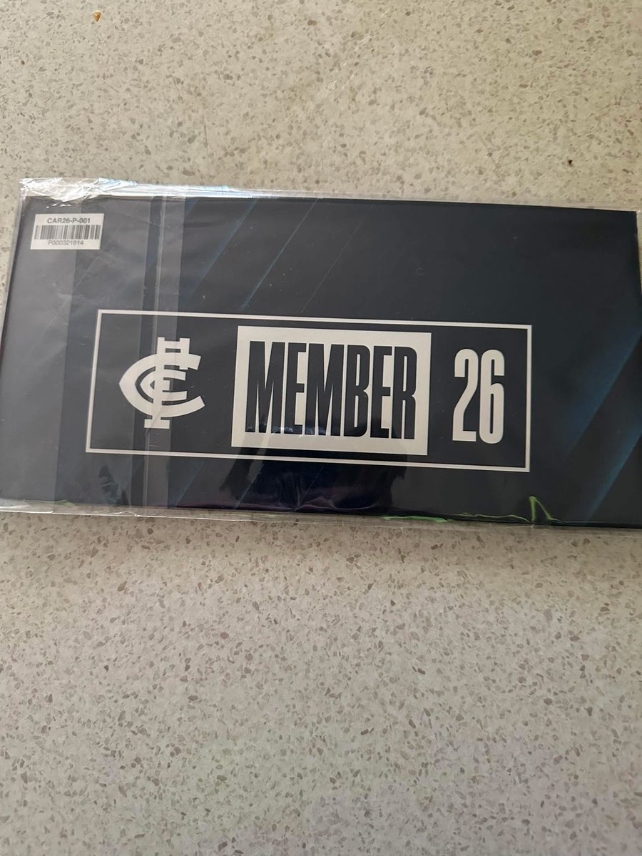 IncrediblyBozza's tweet photo. Going to make a complaint to Australia Post.

I just got some junk mail.

#GoBaggers #AFL https://t.co/UFsazGRLDd