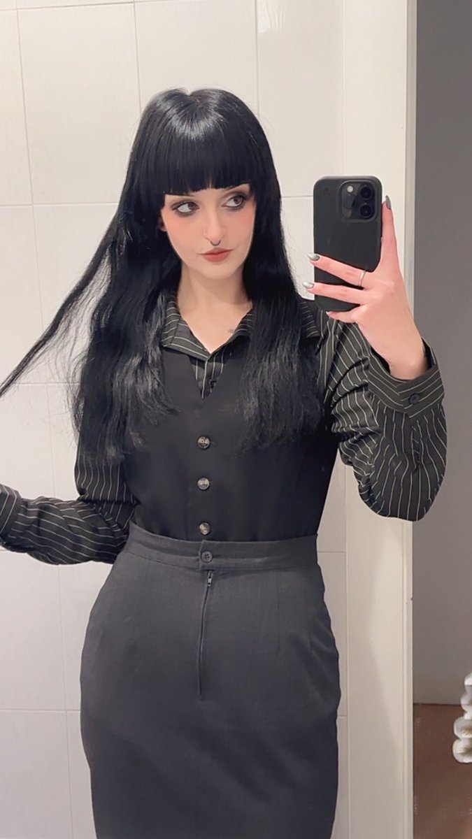 Corporate goth no se que