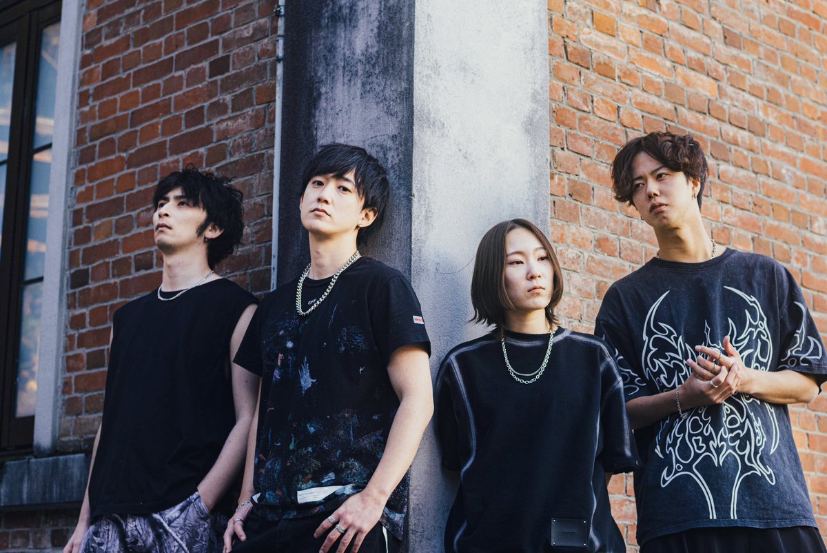 Sounds_ERROR's tweet image. 新アーティスト写真を公開！！

photo by 石川 樹 (@Tatsuru1 )