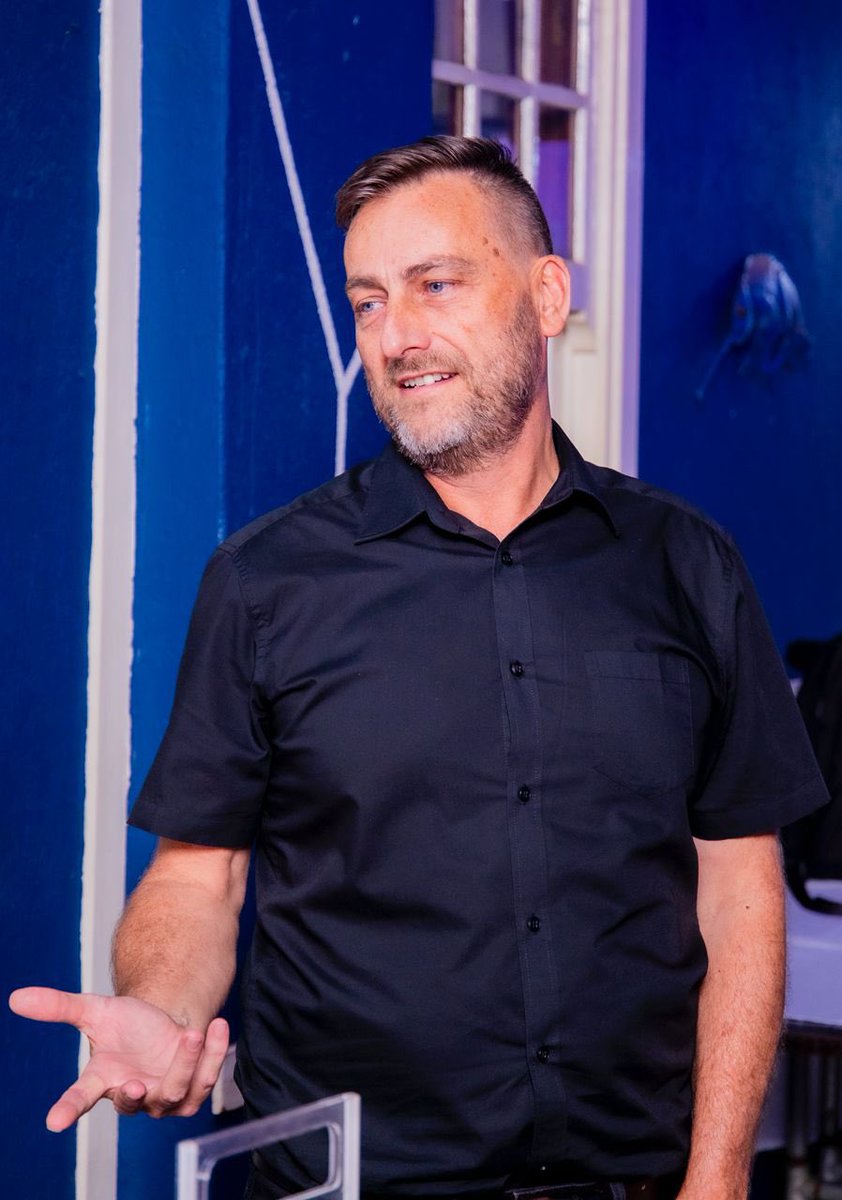 inq. Edge tweet media